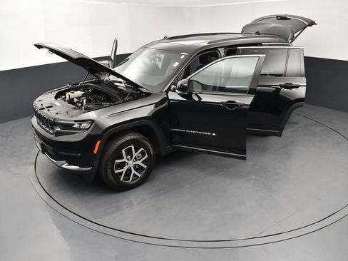 Used 2025 Jeep Grand Cherokee L Limited w/ Luxury Tech Group II AWD/4WD image 27