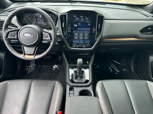 Used 2025 Subaru Forester Sport w/ Popular Package #2 AWD/4WD image 16