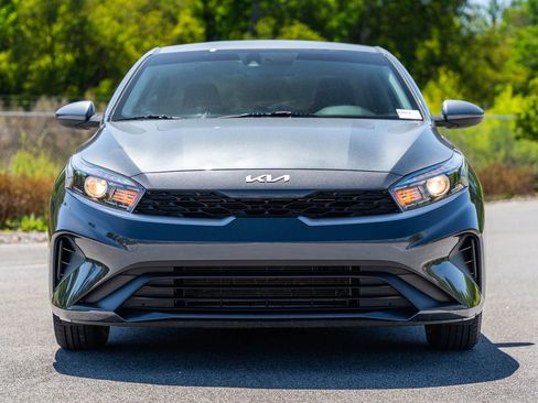 Used 2024 Kia Forte LX image 2