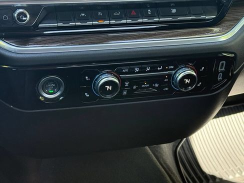 Used 2024 GMC Sierra 1500 Elevation AWD/4WD image 19