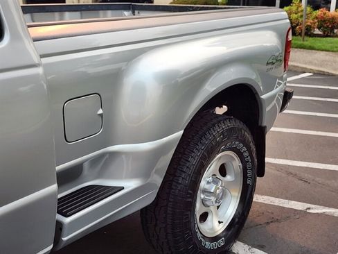 Used 2001 Ford Ranger 4x4 SuperCab image 9