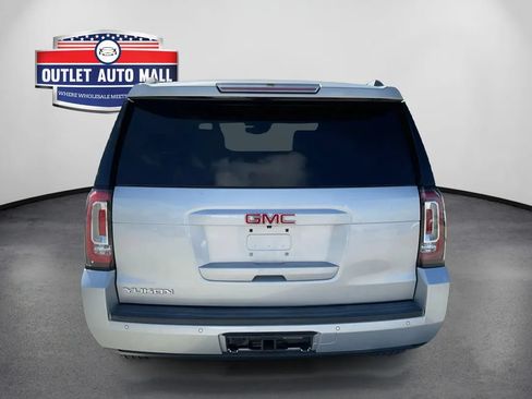 Used 2016 GMC Yukon SLE w/ Convenience Package RWD image 4