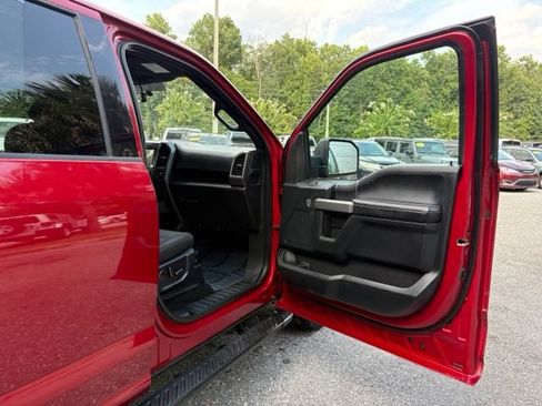 Used 2018 Ford F150 XLT w/ Equipment Group 302A Luxury AWD/4WD image 29