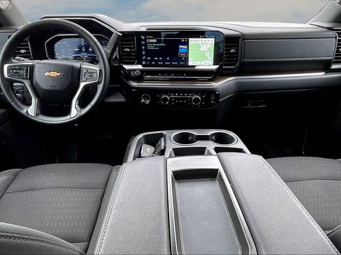 Used 2023 Chevrolet Silverado 1500 LT image 8