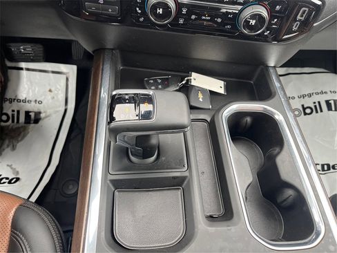 Used 2025 Chevrolet Silverado 1500 High Country image 53