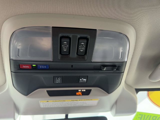 Used 2020 Subaru Crosstrek 2.0i Limited w/ Moonroof Package w/Navigation AWD/4WD image 30
