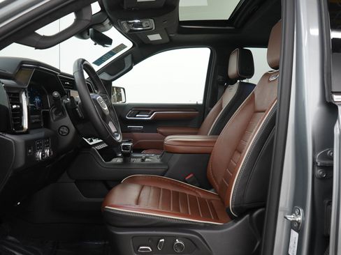 Used 2025 GMC Sierra 1500 Denali Ultimate AWD/4WD image 23