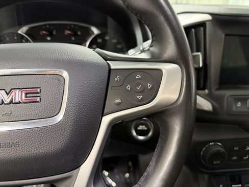 Used 2019 GMC Terrain SLE w/ Driver Convenience Package AWD/4WD image 16