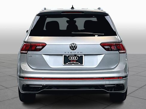 Used 2023 Volkswagen Tiguan SE R-Line image 4