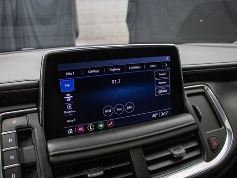 Used 2021 Chevrolet Tahoe Z71 image 38