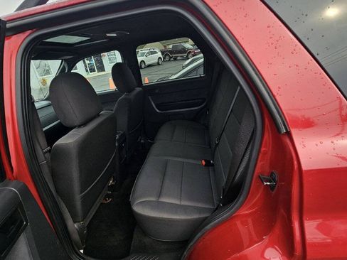 Used 2010 Ford Escape XLT FWD image 15