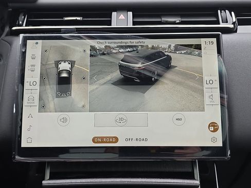 New 2026 Land Rover Range Rover Velar Dynamic SE image 23