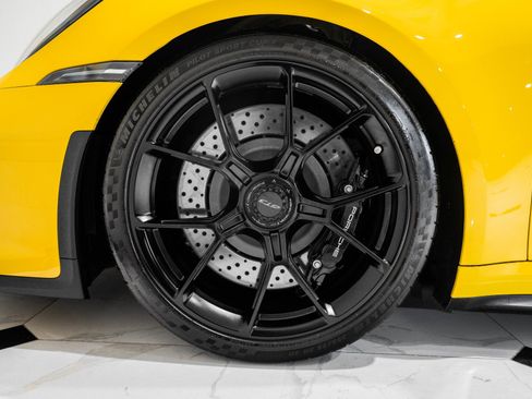 Used 2022 Porsche 911 GT3 image 14