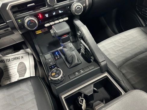 Used 2025 Toyota 4Runner TRD Off-Road Premium image 39