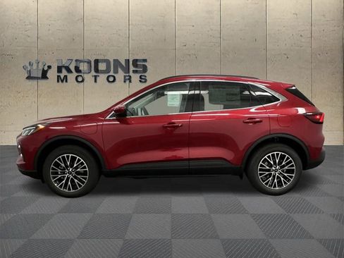 New 2025 Ford Escape SE w/ PHEV Premium Package FWD image 4