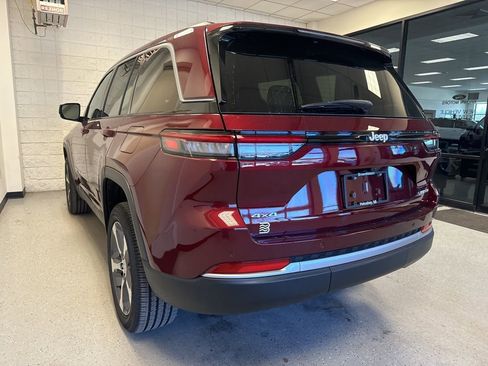 New 2026 Jeep Grand Cherokee Limited AWD/4WD image 16