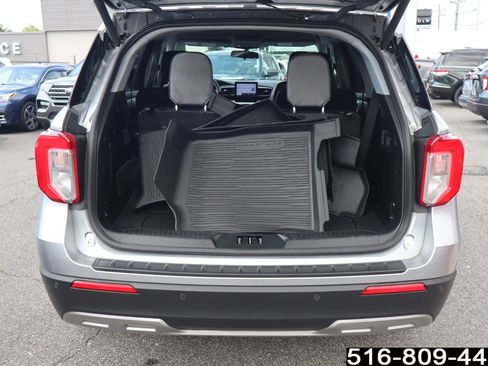 Used 2022 Ford Explorer XLT w/ Equipment Group 202A image 29
