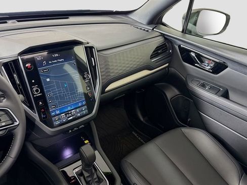 New 2025 Subaru Forester Limited image 24