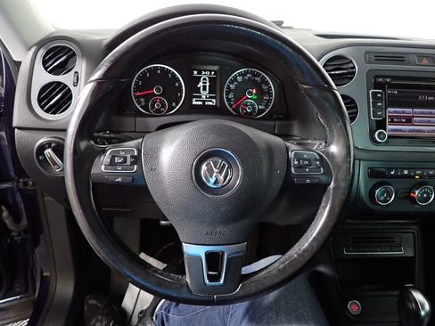 Used 2014 Volkswagen Tiguan SE AWD/4WD image 27