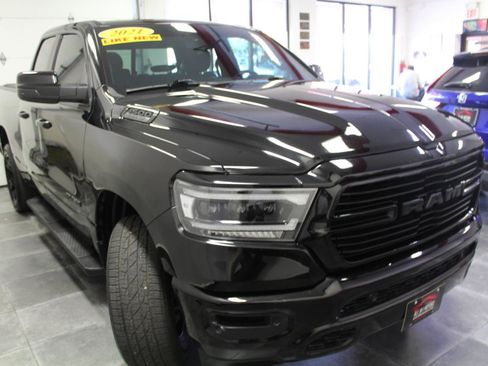 Used 2021 RAM 1500 Big Horn AWD/4WD image 3