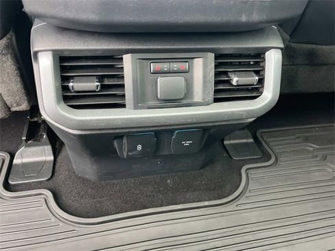 Used 2023 Ford F150 Lariat w/ Equipment Group 502A High image 18