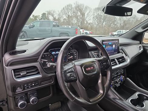 Certified 2021 GMC Yukon XL AT4 image 10