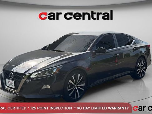 Used 2022 Nissan Altima 2.5 SR FWD image 1