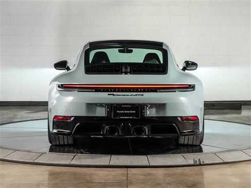 Certified 2025 Porsche 911 Carrera GTS image 10