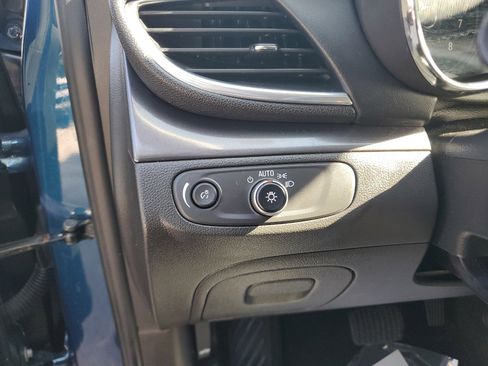 Used 2019 Buick Encore Preferred w/ Safety Package AWD/4WD image 28