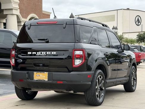 Used 2023 Ford Bronco Sport Outer Banks AWD/4WD image 4