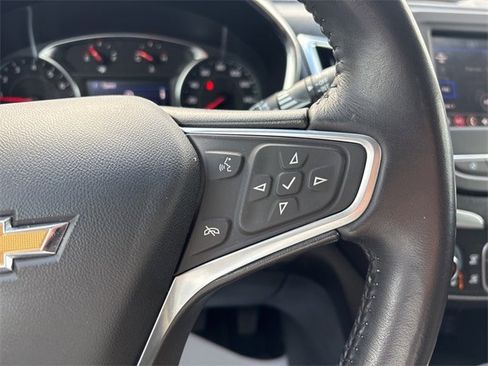 Used 2022 Chevrolet Equinox LT image 16