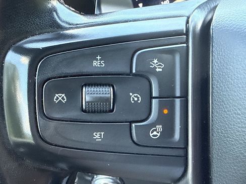 Used 2024 GMC Sierra 1500 AT4 w/ Technology Package AWD/4WD image 29