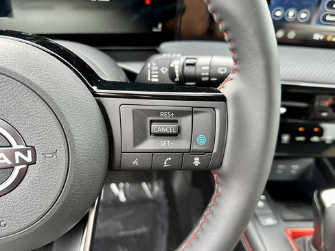 New 2026 Nissan Kicks SR AWD/4WD image 29