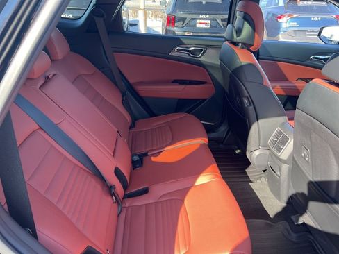 Certified 2023 Kia Sportage SX image 15