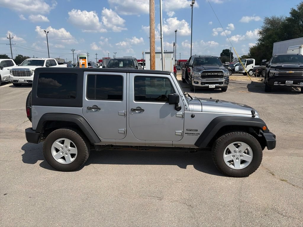 Used 2017 Jeep Wrangler Unlimited Sport w/ Quick Order Package 24S AWD/4WD image 7