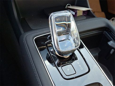 New 2026 Volvo XC90 B6 Plus w/ Protection Package Premier image 7