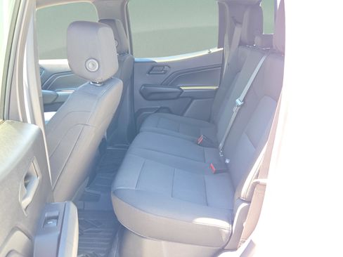 Certified 2023 Chevrolet Colorado Trail Boss w/ Technology Package image 11