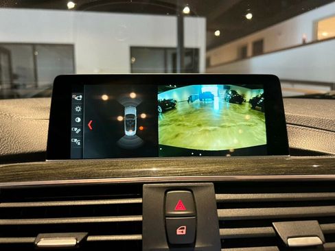 Used 2018 BMW 430i Convertible image 24