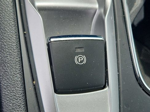 Certified 2025 Subaru Ascent Premium AWD/4WD image 25