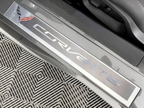 Used 2016 Chevrolet Corvette Stingray Coupe RWD image 43
