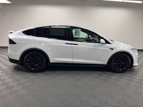 Used 2022 Tesla Model X AWD/4WD image 4