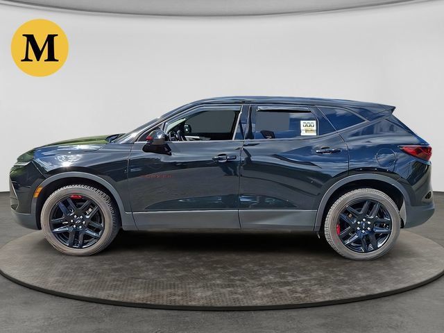 Used 2024 Chevrolet Blazer LT w/ Redline Edition AWD/4WD image 2