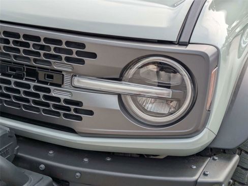 Used 2023 Ford Bronco Everglades AWD/4WD image 12