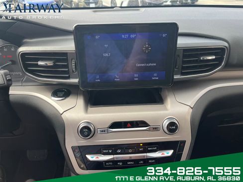 Used 2023 Ford Explorer XLT w/ Equipment Group 202A image 23