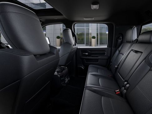New 2026 RAM 3500 Laramie AWD/4WD image 24