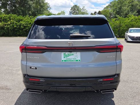 Certified 2025 Buick Enclave Sport Touring FWD image 10