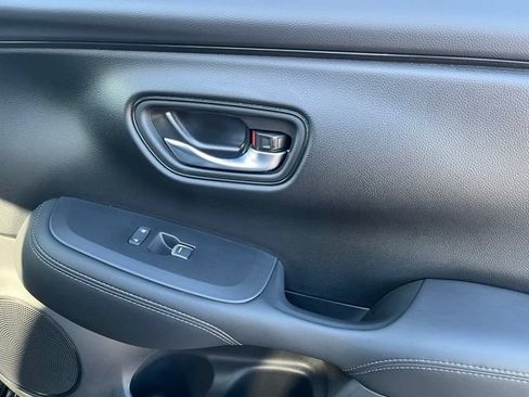 Used 2026 Honda HR-V EX-L image 22