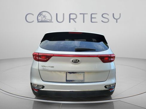 Used 2020 Kia Sportage LX FWD image 12
