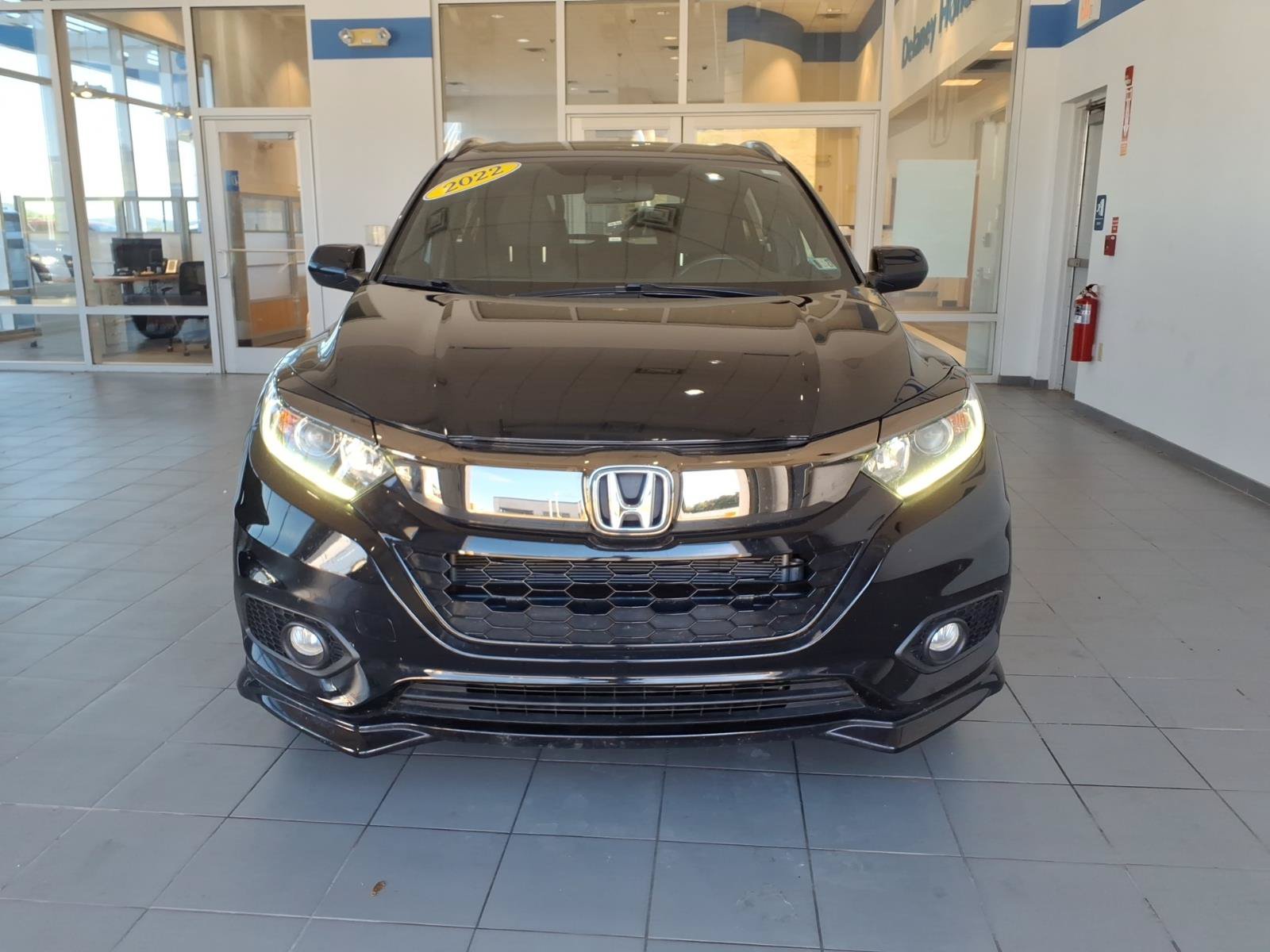 Certified 2022 Honda HR-V Sport image 2
