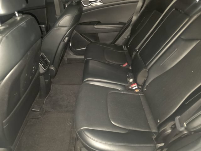 Used 2024 Kia Sportage EX FWD image 6
